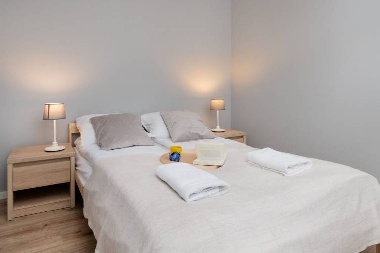 Child-friendly apartment with yard & fast internet | Dogs allowed — photo 2