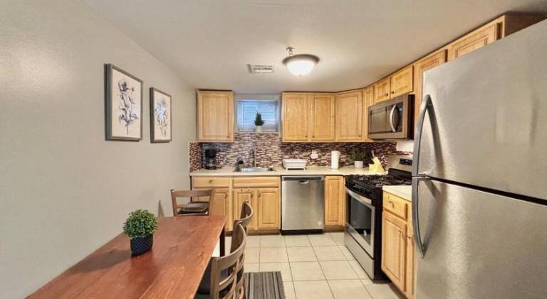 Ample apartment | Pets are welcome — photo 3