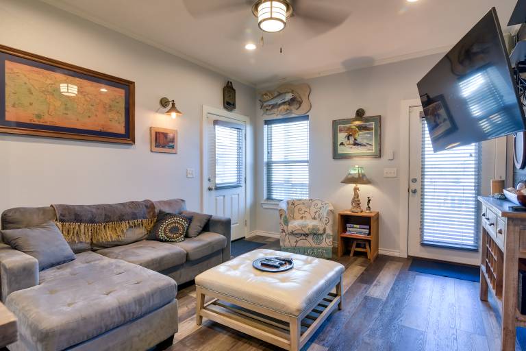 Group-Friendly Hot Tub Haven in Galveston! in Galveston, TX