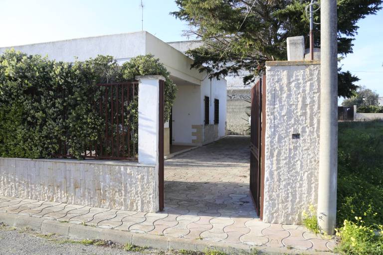 Rental apartment with garden & terrace | Beach view — photo 2