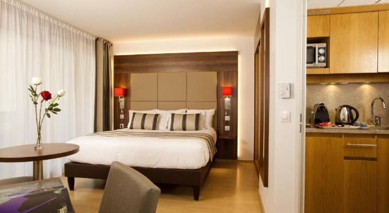 Serviced apartment | Dogs allowed in Massy