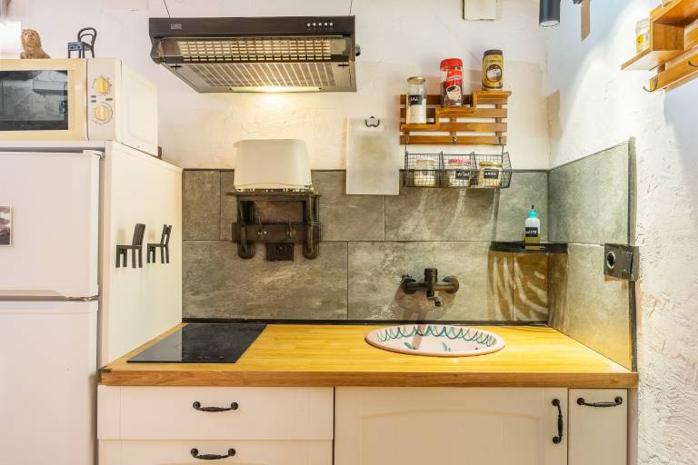 Apartamento 'Alcazaba' en Güéjar Sierra: Escapada tranquila en la naturaleza — photo 3