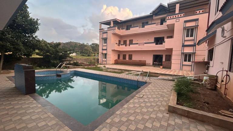 580 m² Lodge