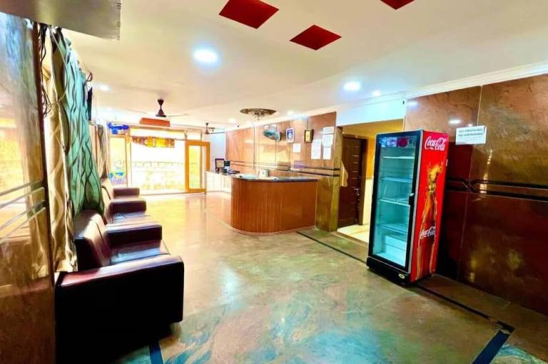 Hotel Govind Heights