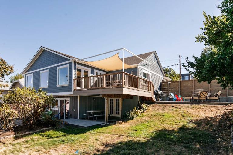 House  Hood River