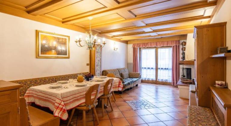 Rental apartment with 2 rooms for 5 persons — photo 4