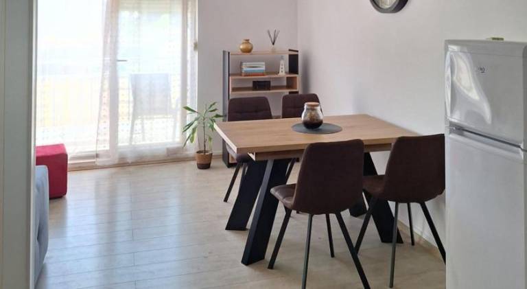 Apartment with 1 room for 5 persons — photo 4