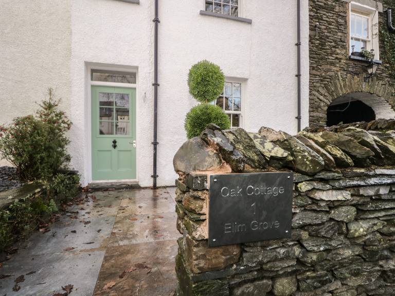 Family-friendly pleasant cottage with garden | Pets allowed in Windermere
