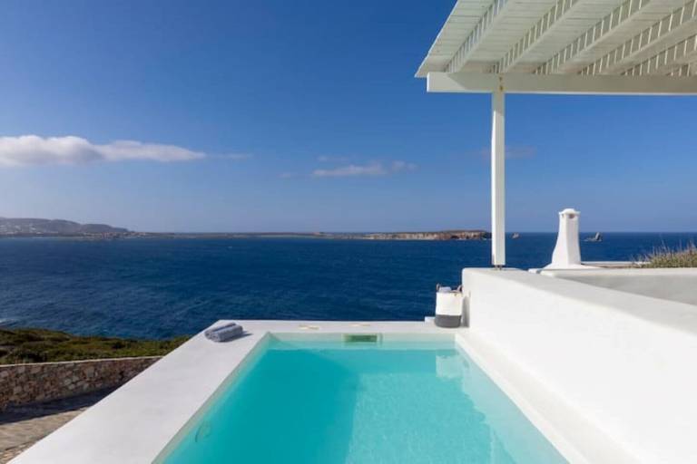 Villa Paros