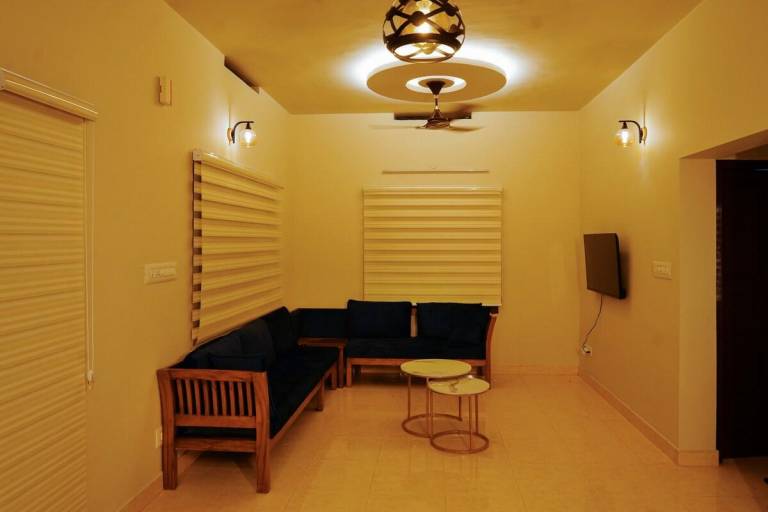 House Eroor South