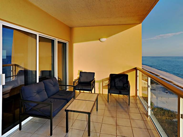 Condo Eledadolla