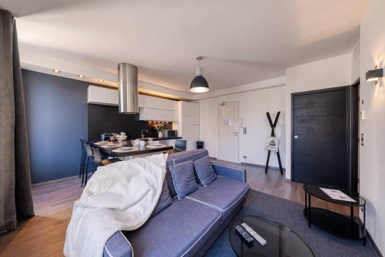 Heart of Cannes Amazing design apt Croisette Top Location Olam Properties — photo 5