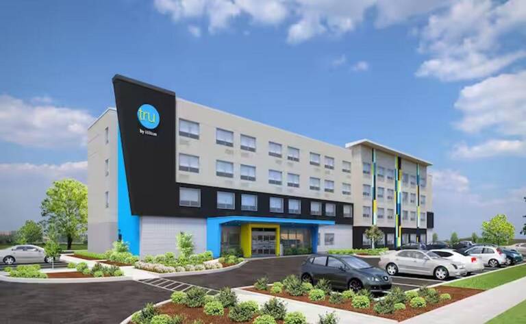 Tru by Hilton Wauseon in Wauseon, OH
