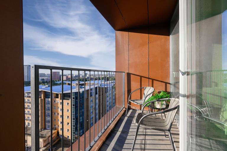 Child-friendly holiday apartment | Close to Museum of Science and Industry | Suitable for remote work | Pets are welcome — photo 3