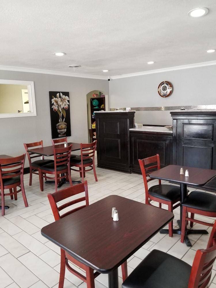 Shiloh Inn Lamesa — photo 5