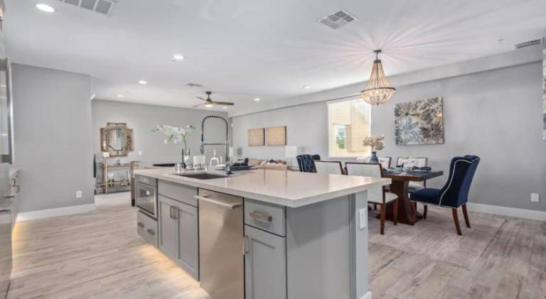 760 m&sup2; Ferienhaus