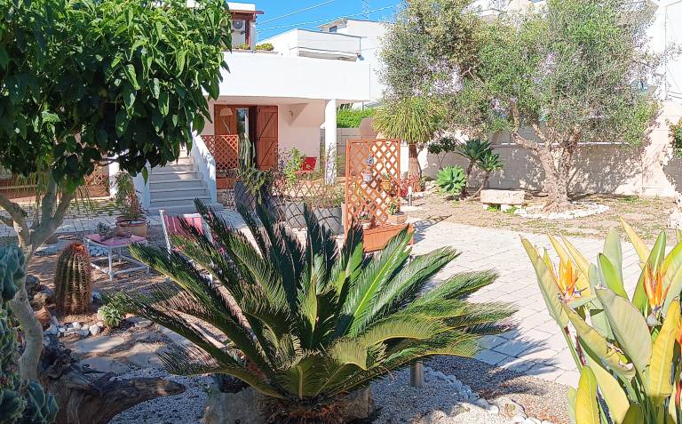 Child-friendly nice villa with garden & patio | Panoramic view | Beach nearby | Pets allowed — photo 3