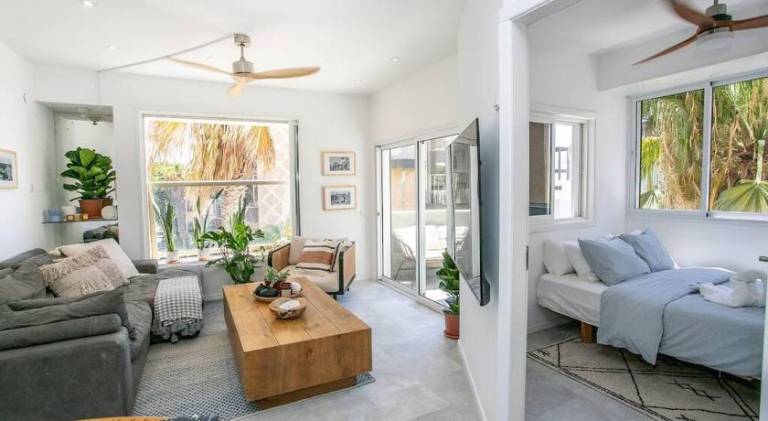 Prime Location 2BR Beach Flat — photo 2