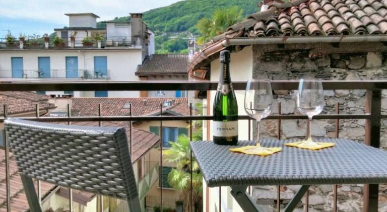 Holiday apartment with 2 rooms for 6 persons — photo 3