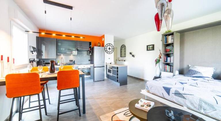 Nice apartment with patio | Pet-friendly — photo 2