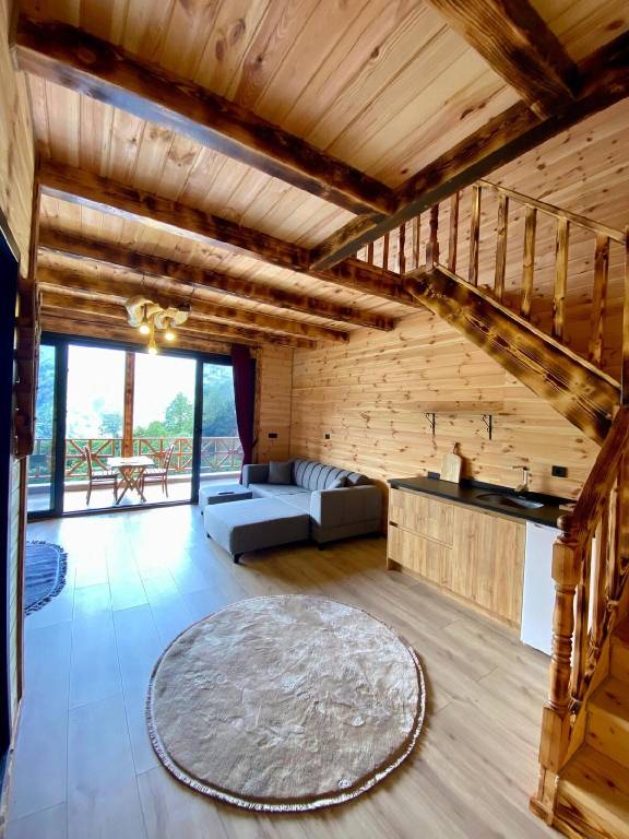 House with hot tub | Pet-friendly — photo 3