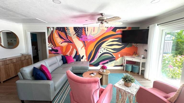 WATERFRONT, Flamingo Flair and Waterfront Air in Treasure Island, FL