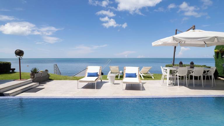 Villa  Guanajibo