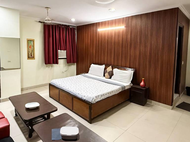 Hotel J Joy Karol Bagh