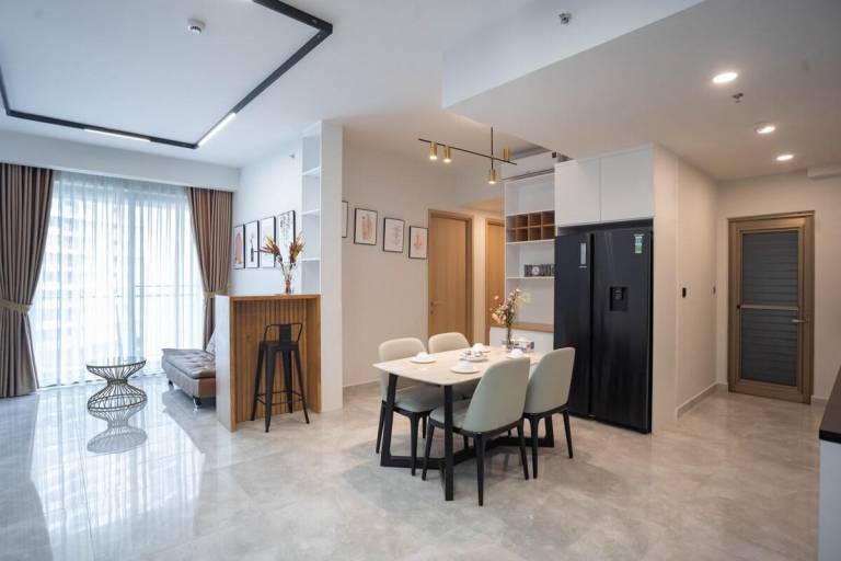 Child-friendly beautiful holiday apartment with garden, pool & hot tub | Perfect for remote work | Pet-friendly — photo 4