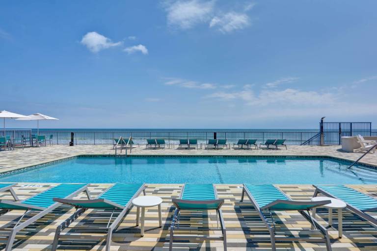 Home2 Suites by Hilton Ormond Beach Oceanfront — photo 4