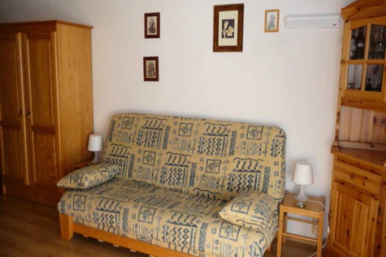 Rental apartment | Next to the ski | Pets are welcome — photo 5