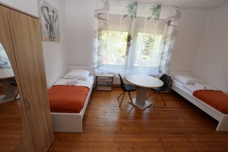 Ferienwohnung  Leonberg