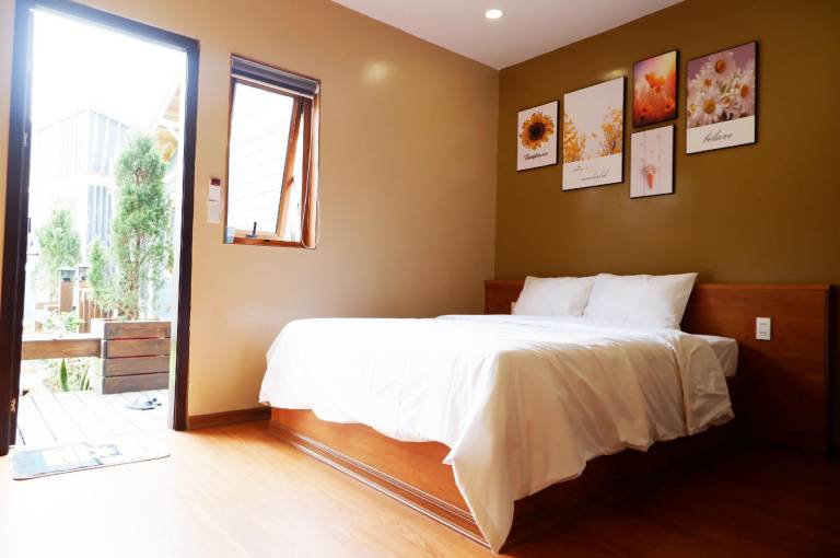 Beautiful house with barbecue, pool & yard | Suitable for remote work | Pet-friendly — photo 3