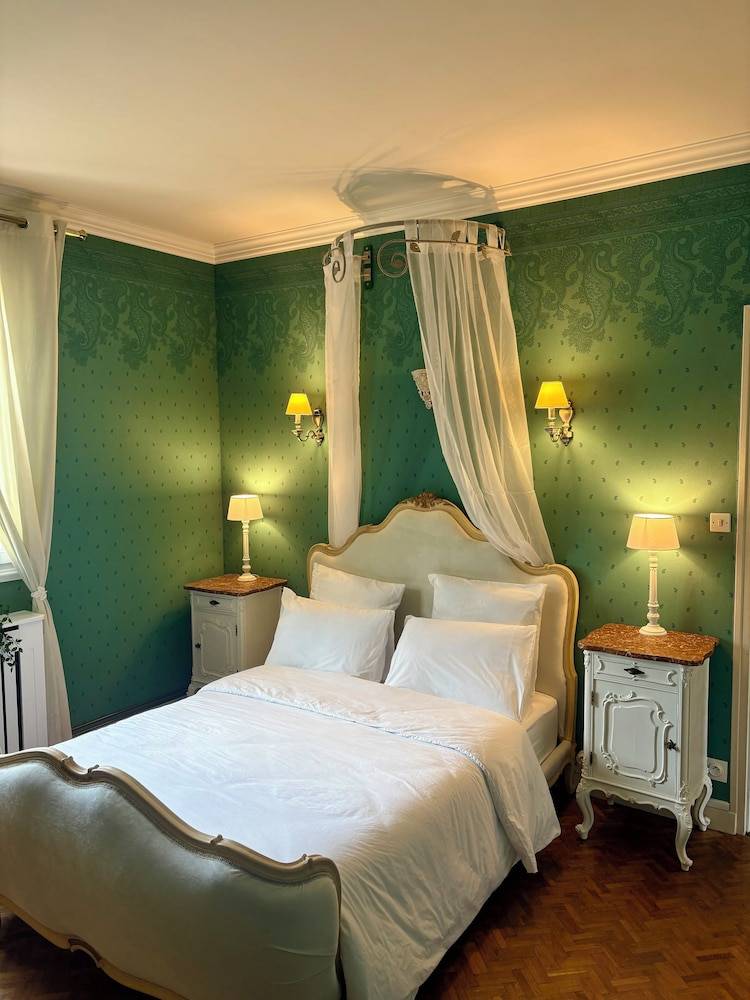 Accommodation  Poitiers