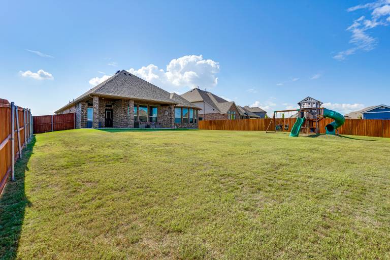 20 Mi to Fort Worth Family Friendly Aledo Home