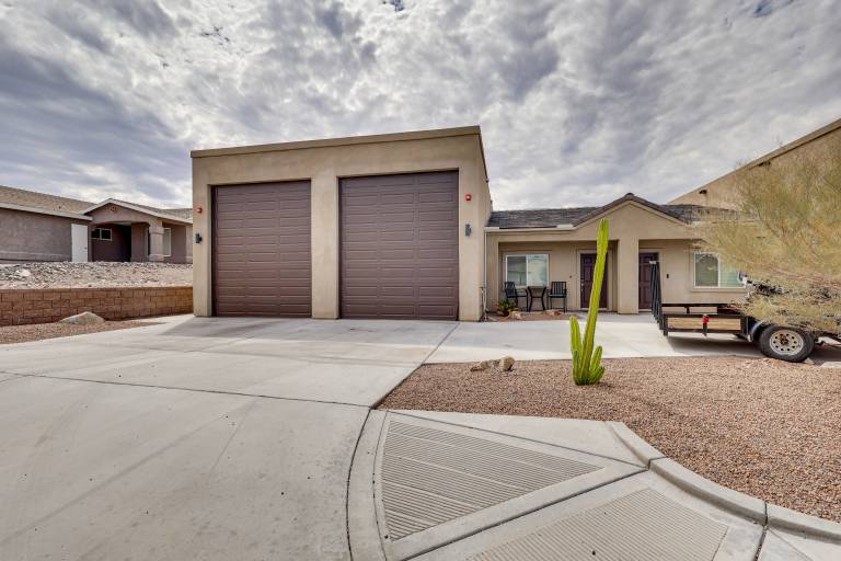 3 Mi to Lake Havasu: Condo w/ Mountain & Lake View — photo 4