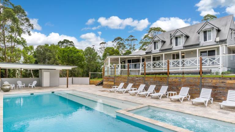 House Bangalow