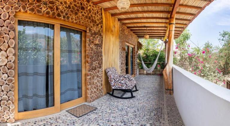 Vacation home with pool | Pets are welcome — photo 3