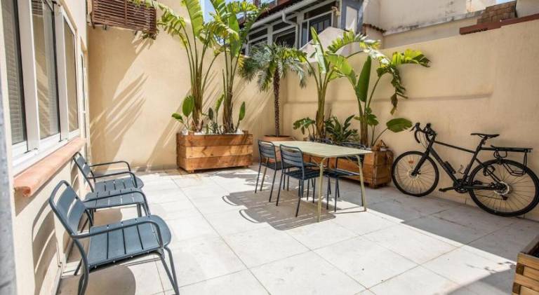 Apartment | Near Abbey of St. Victor — photo 3