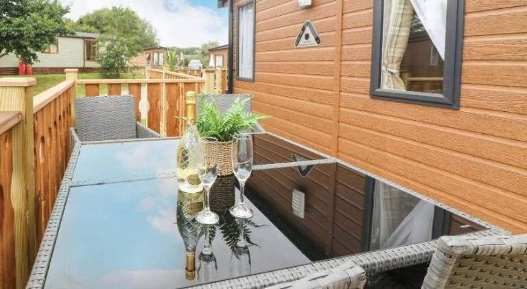 Vacation home with pool | Pets are welcome — photo 5