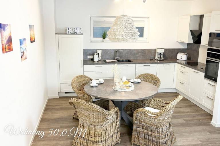 Moderne, hochwertige Ferienwohnung, Erdgeschoss, Sauna, Terrasse, strandnah — photo 4