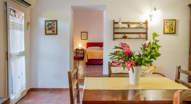 Beautiful farm with grill & garden | Pet-friendly — photo 2
