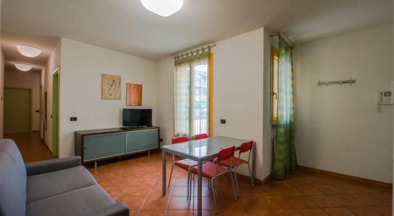 Serviced apartment with patio | Dogs allowed — photo 2
