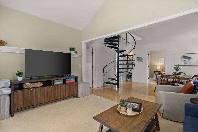 Family-friendly house | Pets allowed — photo 2