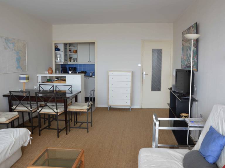 Apartment with 1 room for 5 persons — photo 5