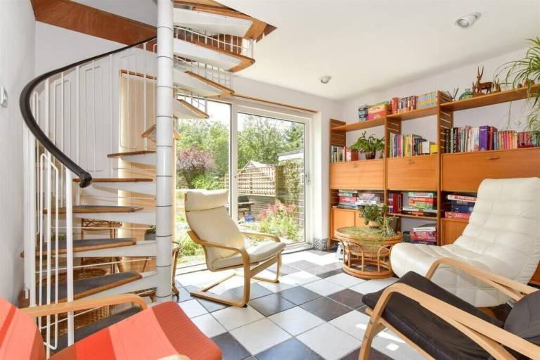 House  Brentwood