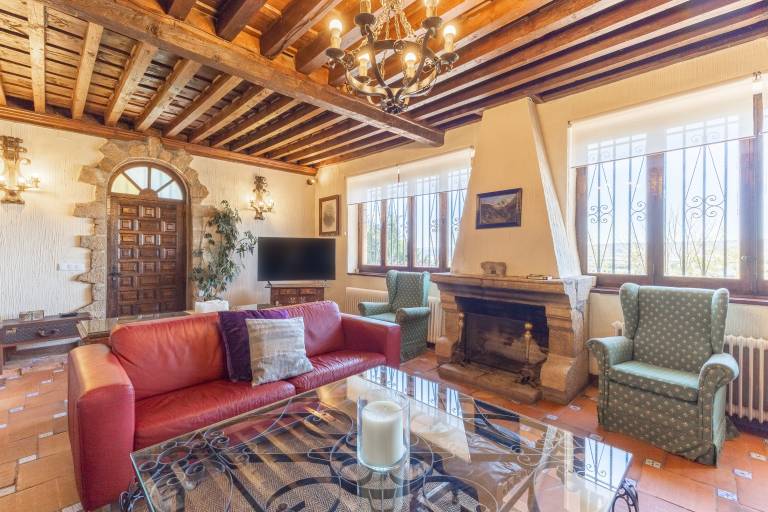 Country House 'Casa Rural Las Yernas' with Mountain View, Private Pool and Wi-Fi — photo 5