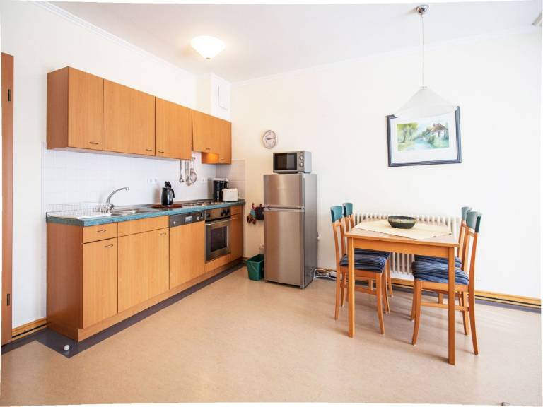 Komfort Ferienwohnung mit 1 Schlafzimmer und Balkon im Dachgeschoss — photo 2