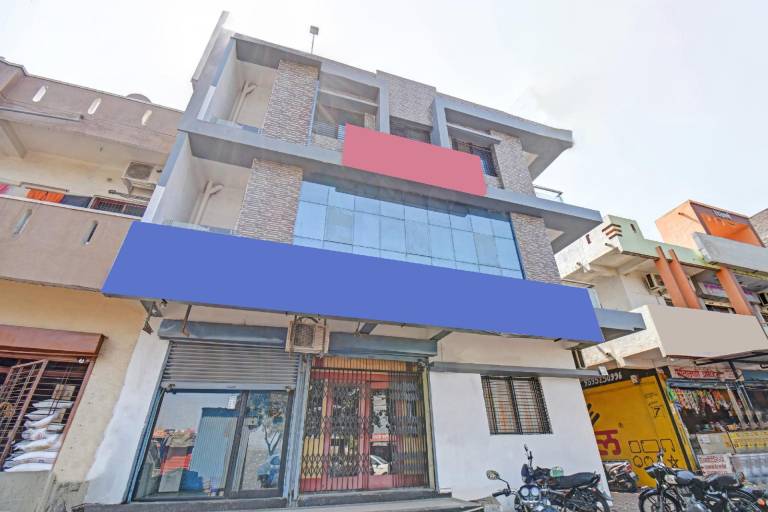 Hotel O by OYO Ramraj Inn