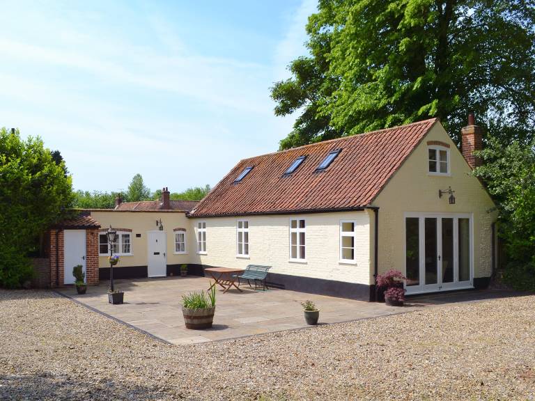 Cottage  Yaxham